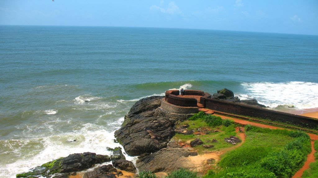 cool tourist places in kerala